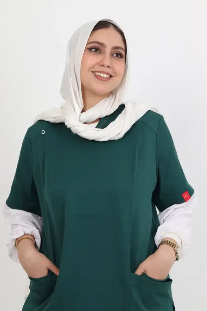 Dark green (female)